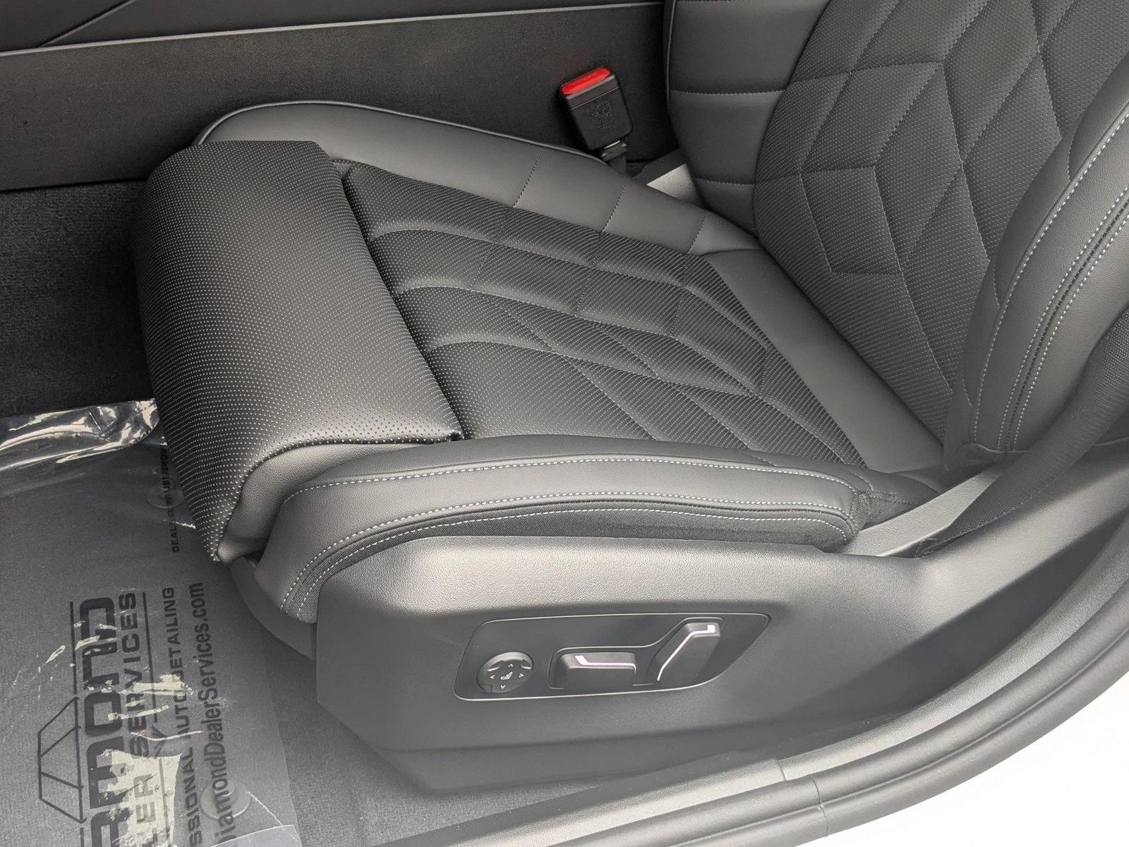 2026 BMW 5 Series 530i - Photo 4