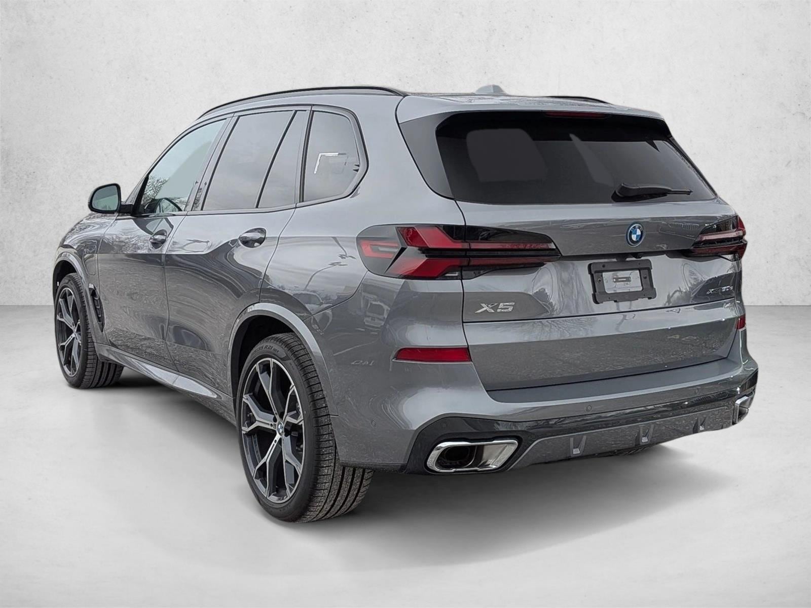 2026 BMW X5 50e - Photo 9