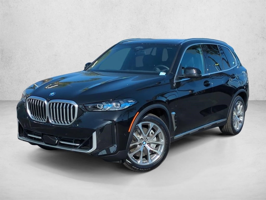 New 2026 BMW X5 PHEV xDrive50e SUV
