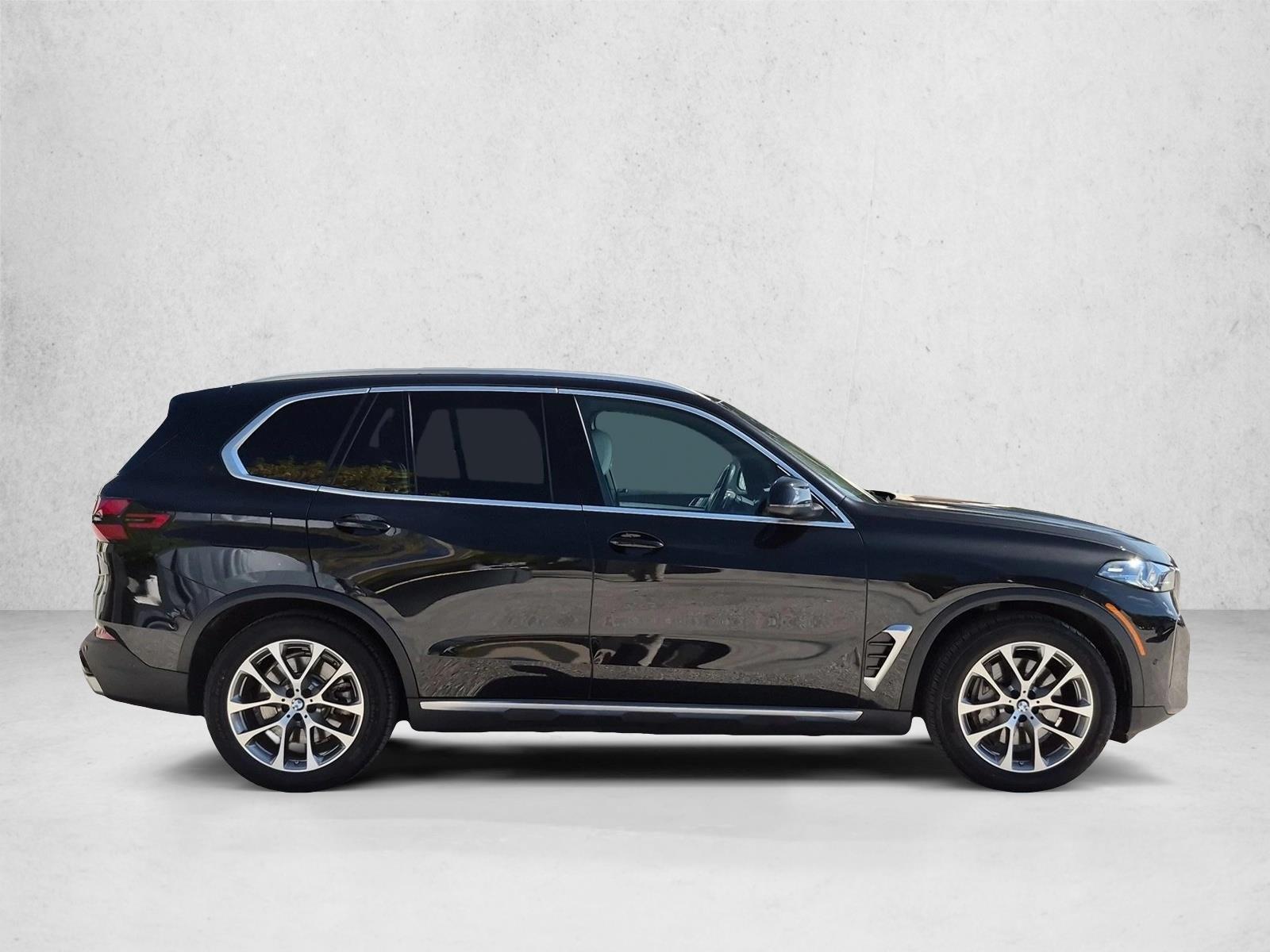 2026 BMW X5 50e - Photo 4