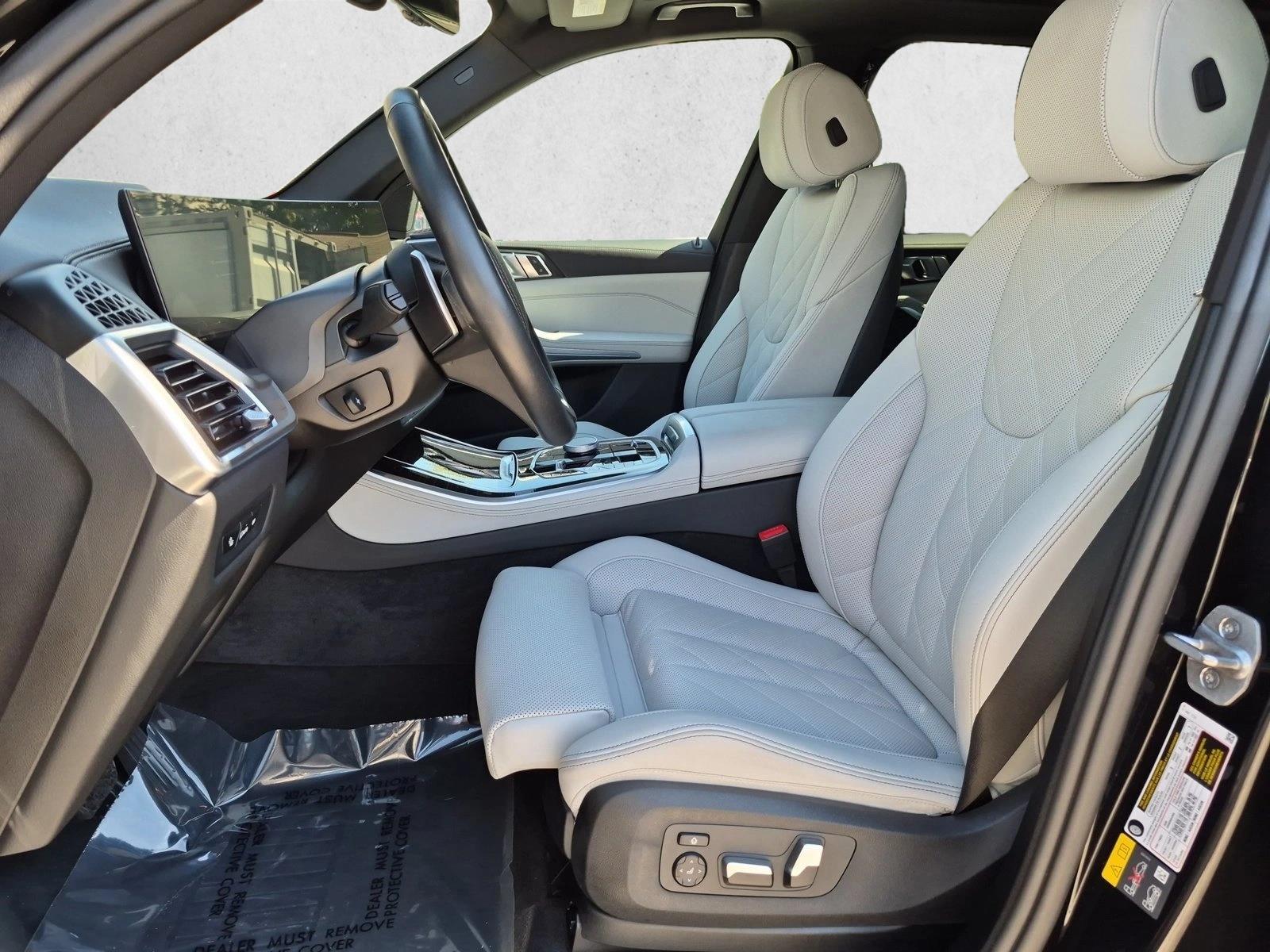 2026 BMW X5 50e - Photo 17