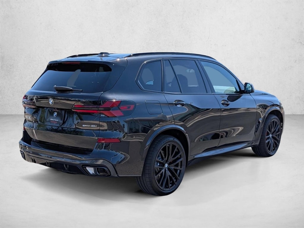 New 2026 BMW X5 sDrive40i SUV