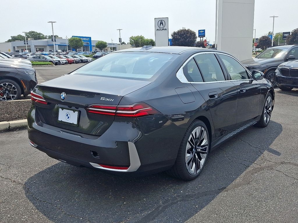 Used 2027 BMW 5 Series 530i xDrive Sedan
