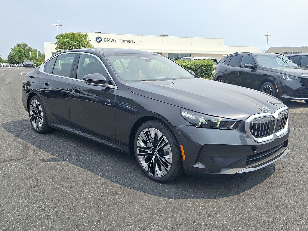 Used 2027 BMW 5 Series 530i xDrive Sedan