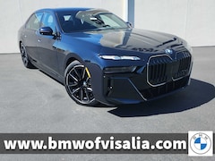 2026 BMW 750e xDrive Sedan