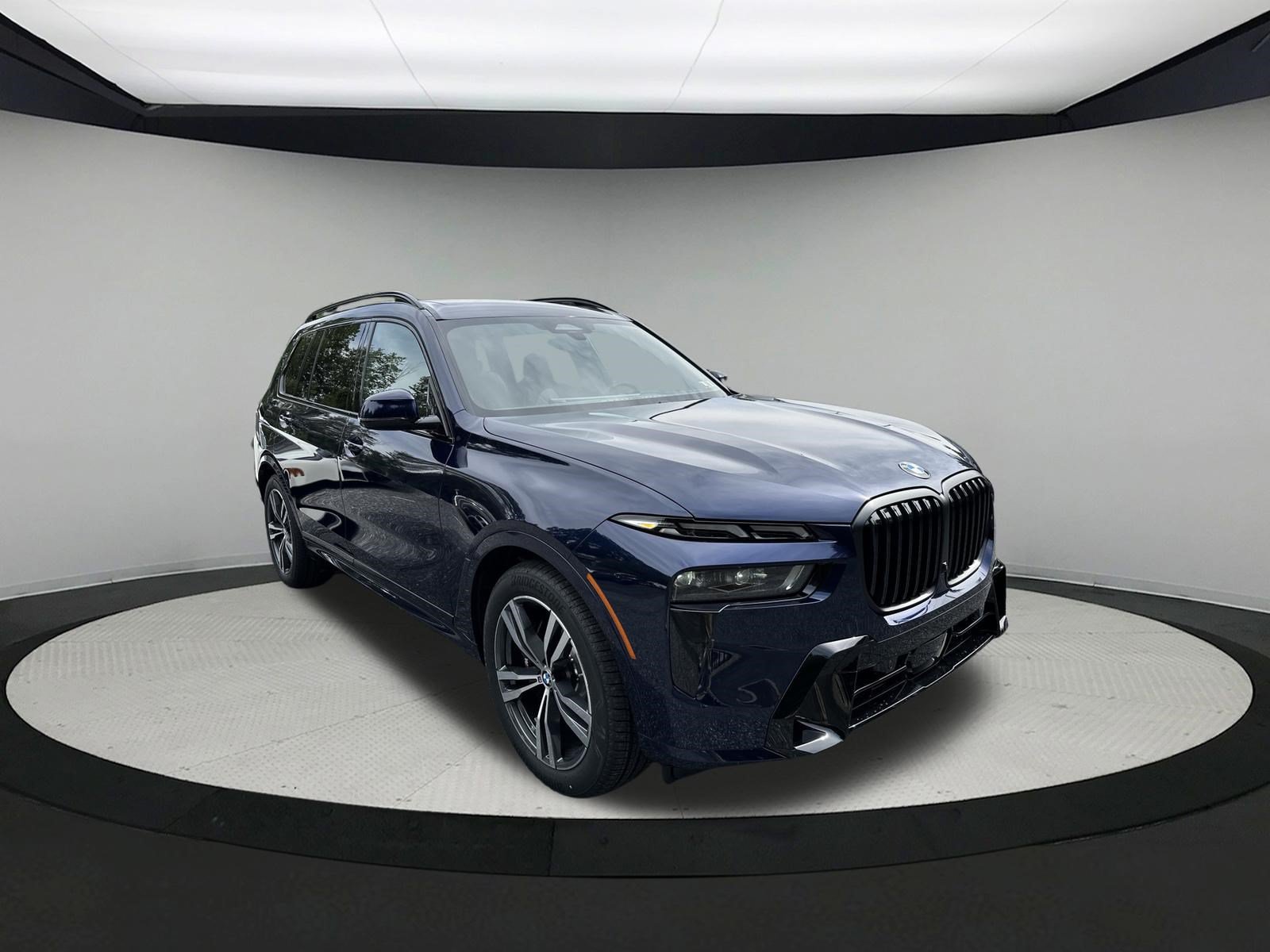 New 2027 BMW X7 xDrive40i SUV