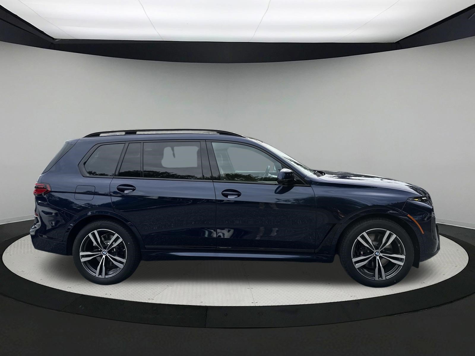 New 2027 BMW X7 xDrive40i SUV