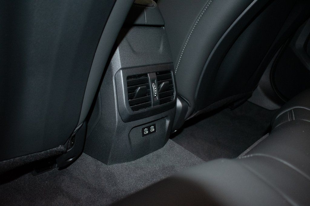 2026 BMW 2 Series M235 - Photo 23