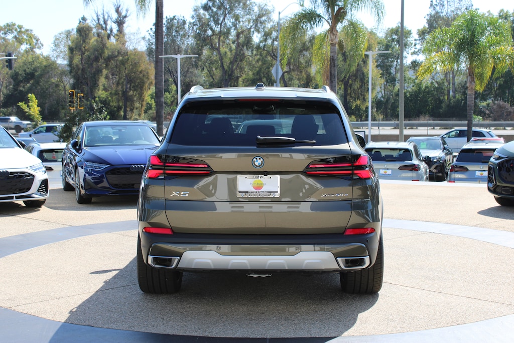 New 2026 BMW X5 PHEV xDrive50e SUV