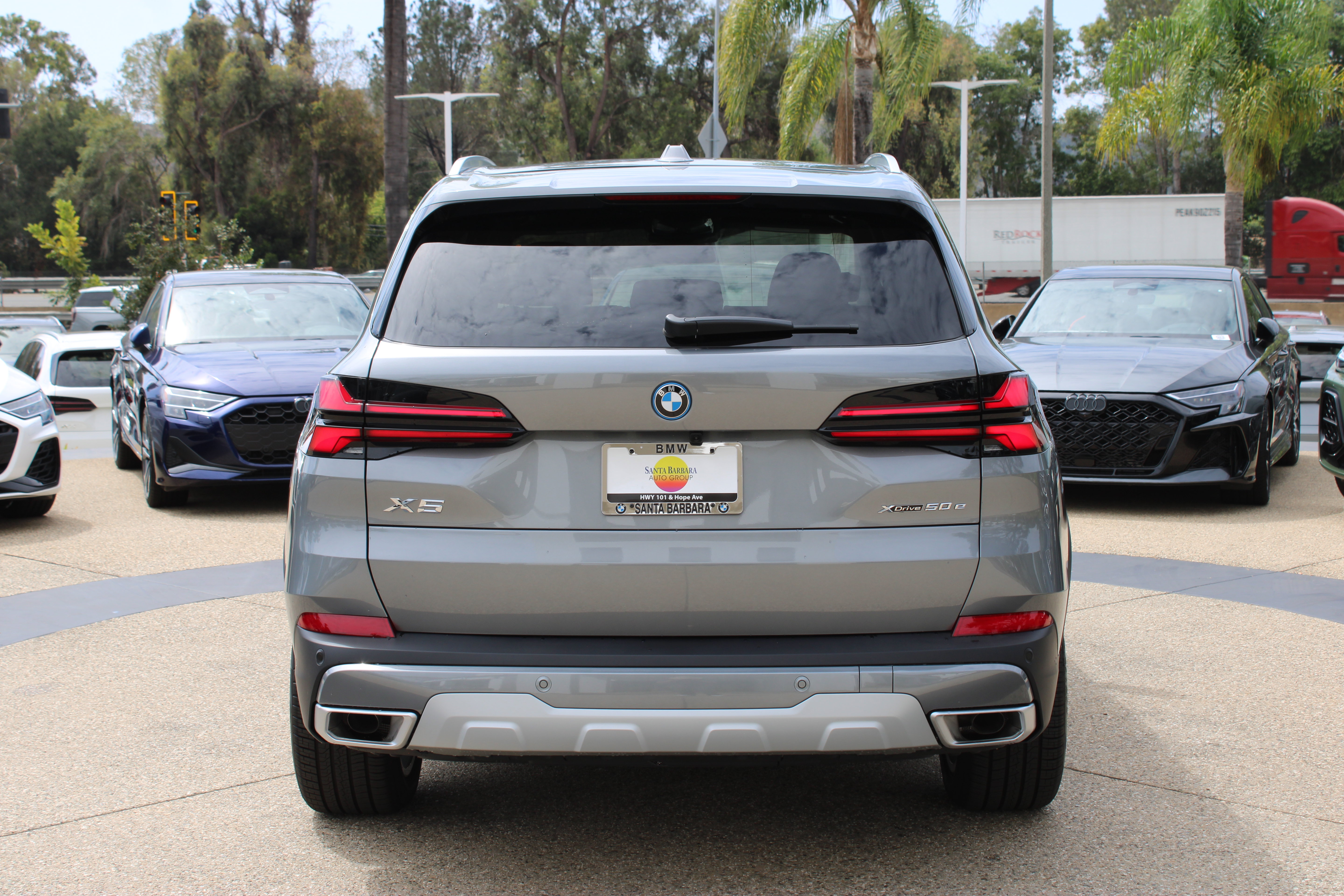 New 2026 BMW X5 PHEV xDrive50e SUV