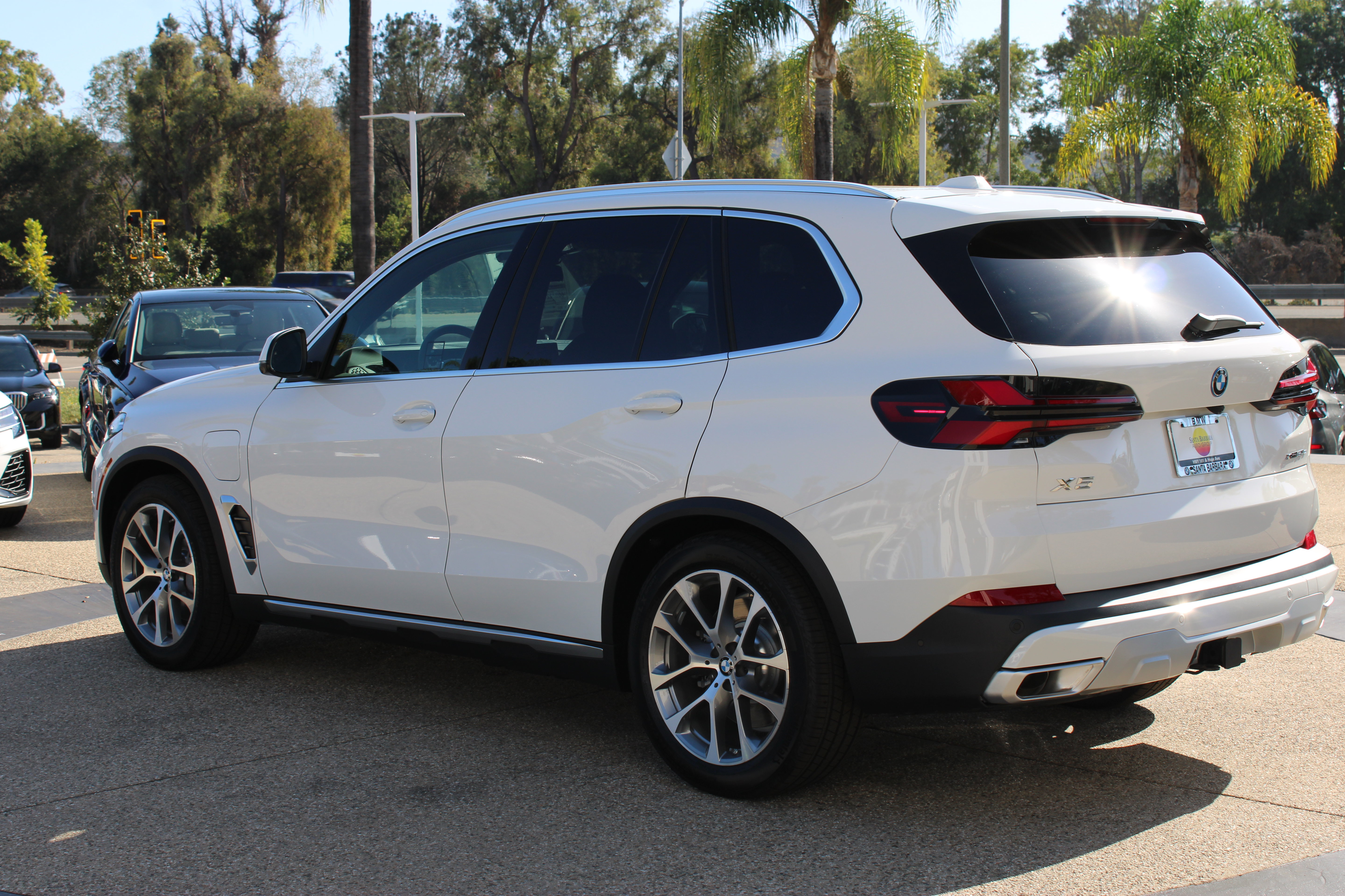 New 2026 BMW X5 PHEV xDrive50e SUV
