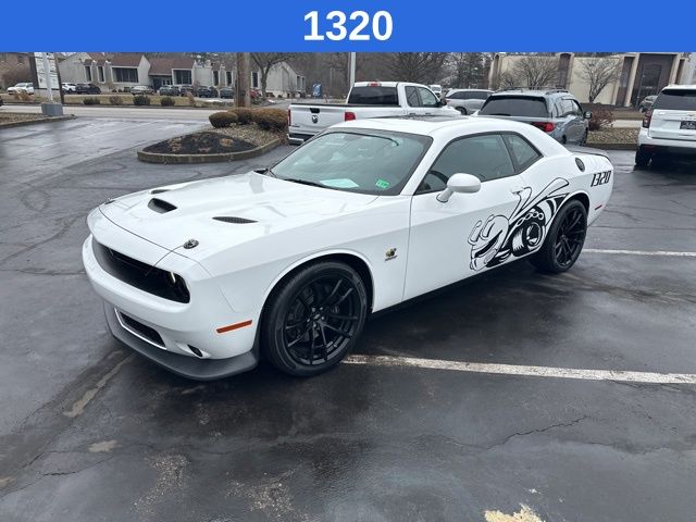  Dodge Challenger