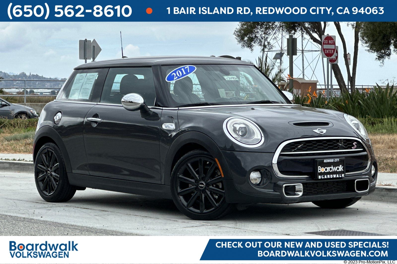 2017 MINI Cooper