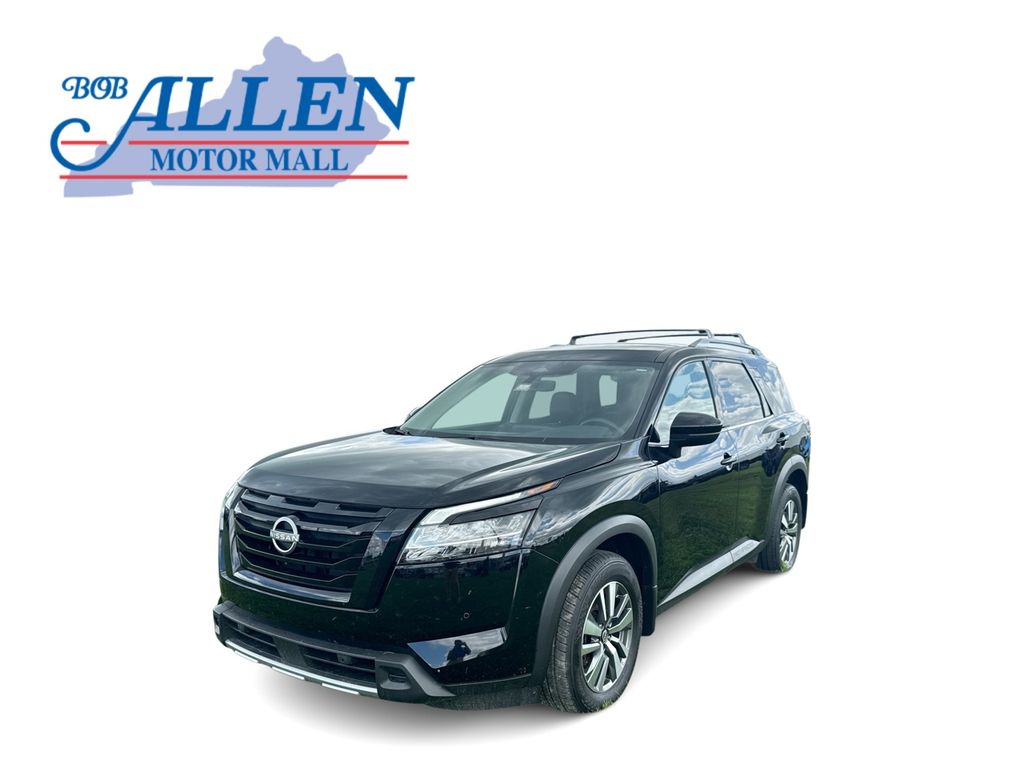 2024 Nissan Pathfinder SL SUV