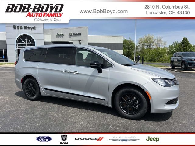 2026 Chrysler Voyager