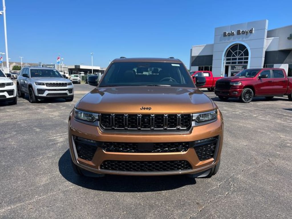 New 2026 Jeep Grand Cherokee L Limited Reserve SUV