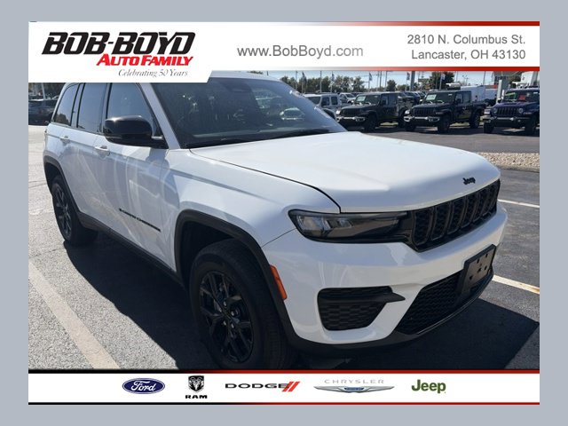 Used 2025 Jeep Grand Cherokee Altitude SUV