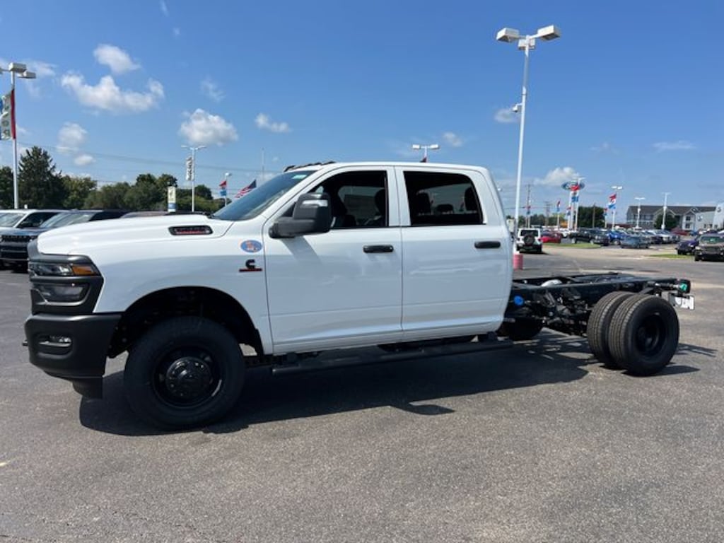 New 2026 Ram 3500 Tradesman Cab/Chassis