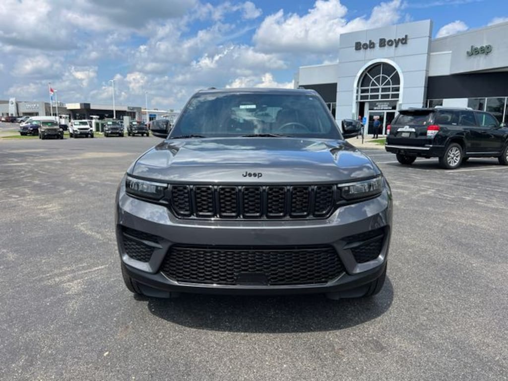 Certified 2025 Jeep Grand Cherokee Altitude X SUV