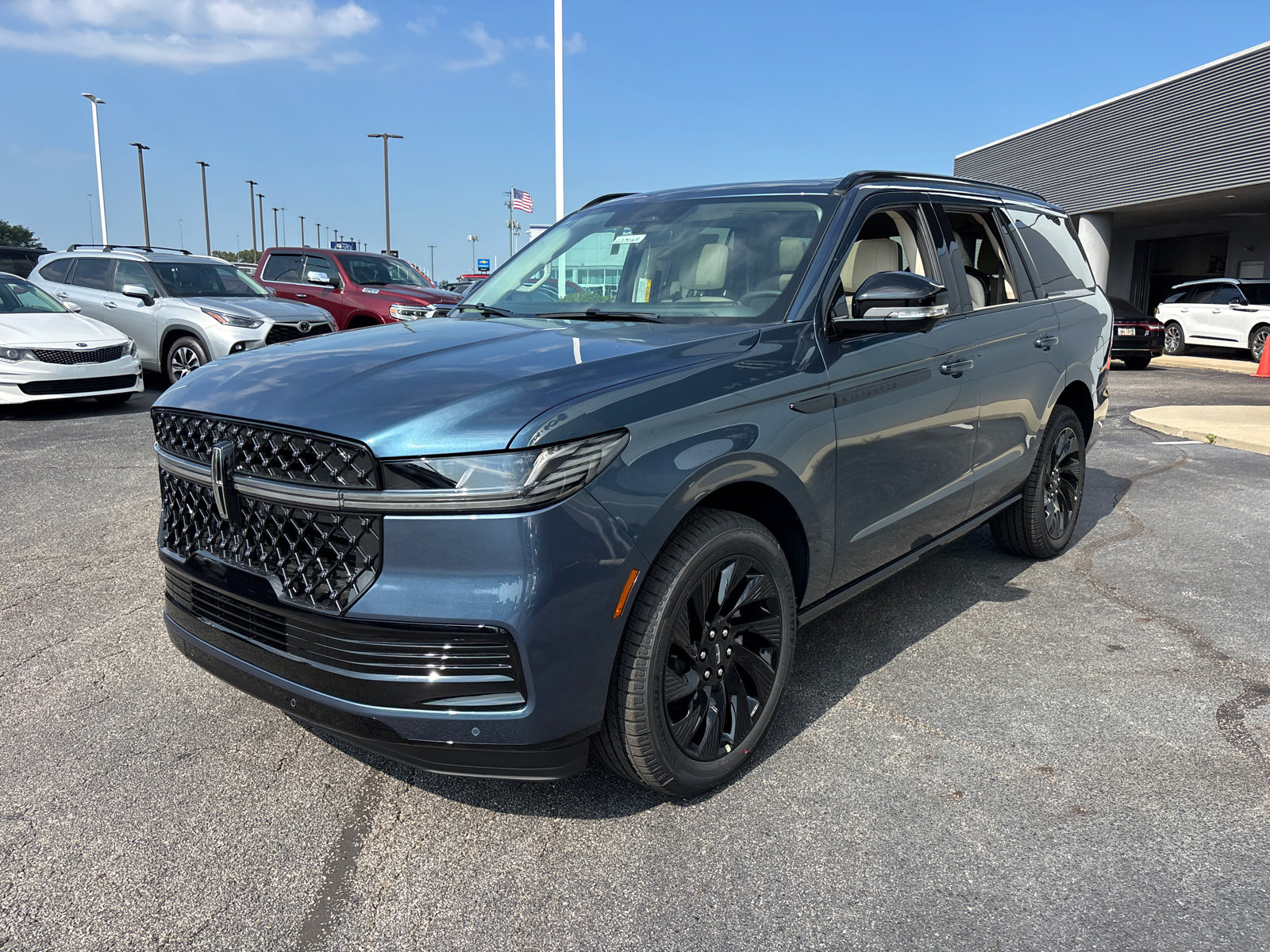 New 2027 Lincoln Navigator Reserve SUV