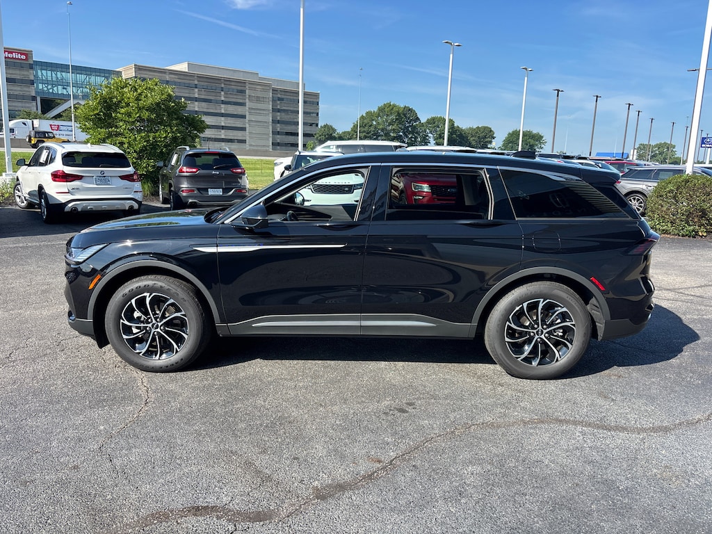 New 2026 Lincoln Nautilus Premiere SUV