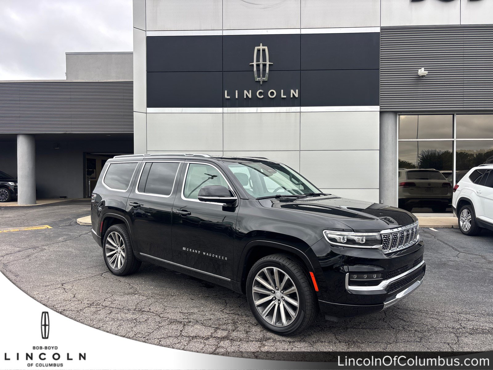 2022 Jeep Grand Wagoneer