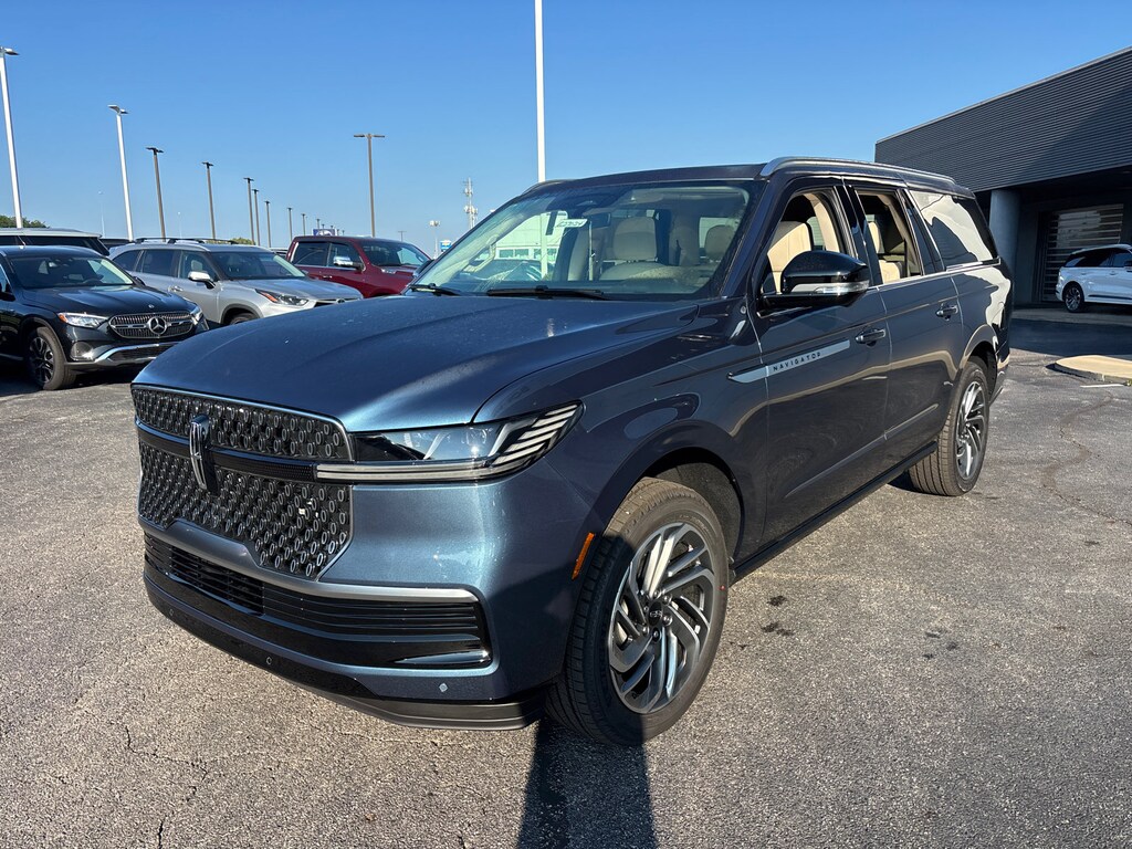 New 2027 Lincoln Navigator L Reserve SUV
