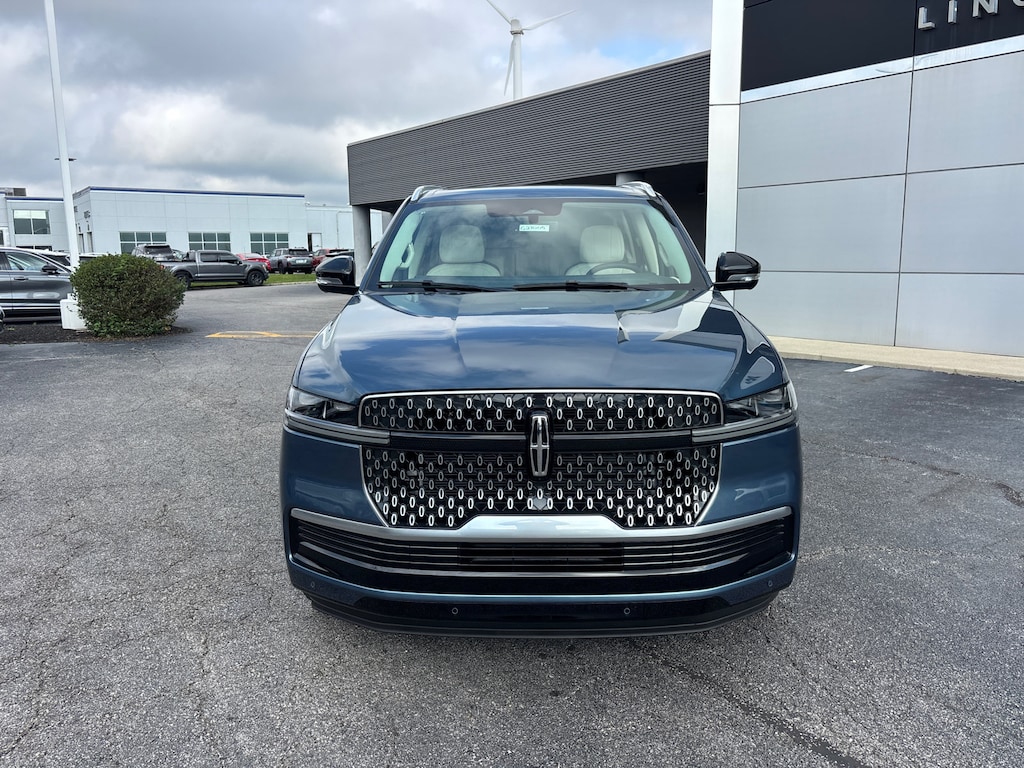 New 2027 Lincoln Navigator Reserve SUV