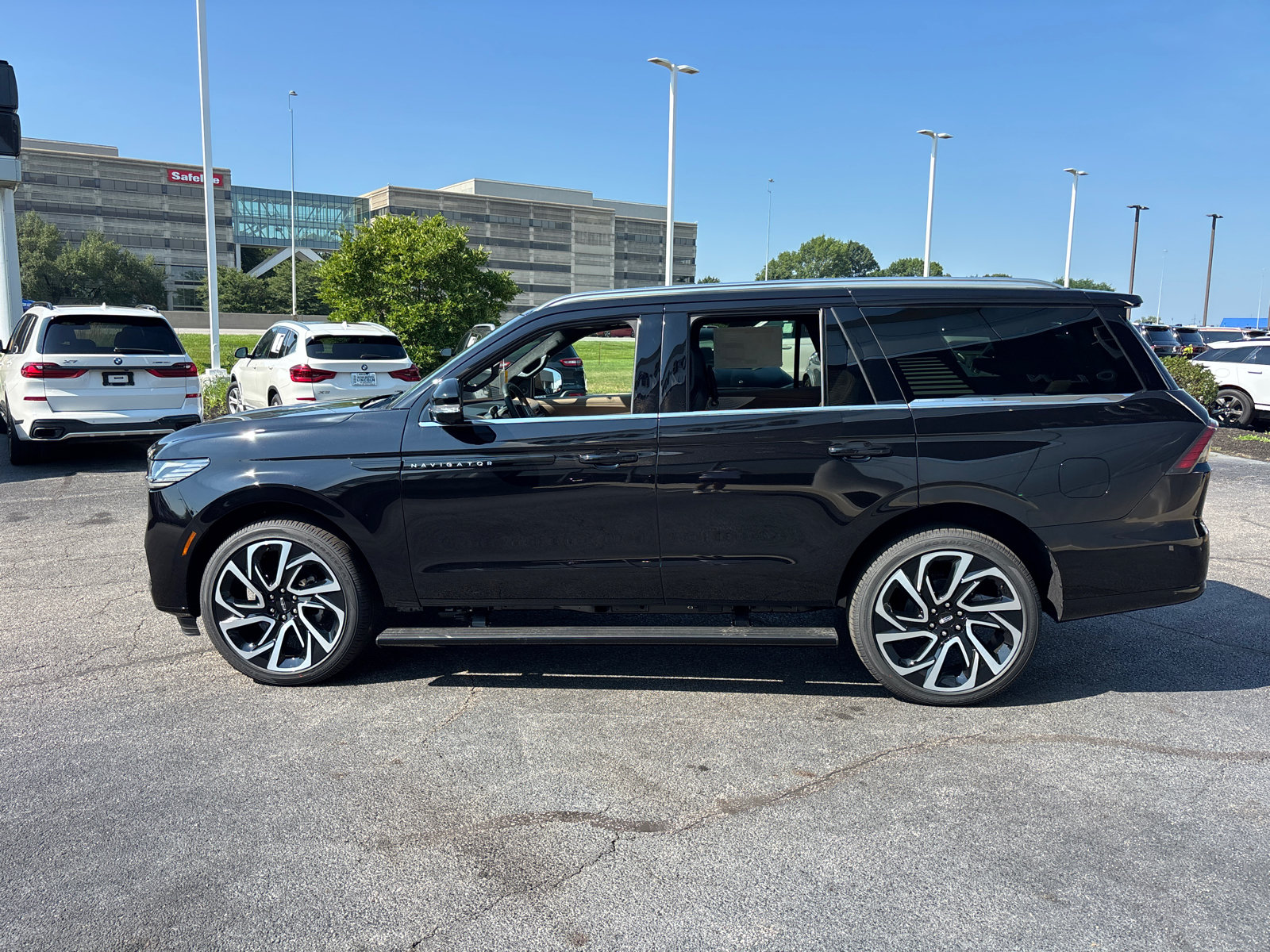 New 2027 Lincoln Navigator Black Label SUV