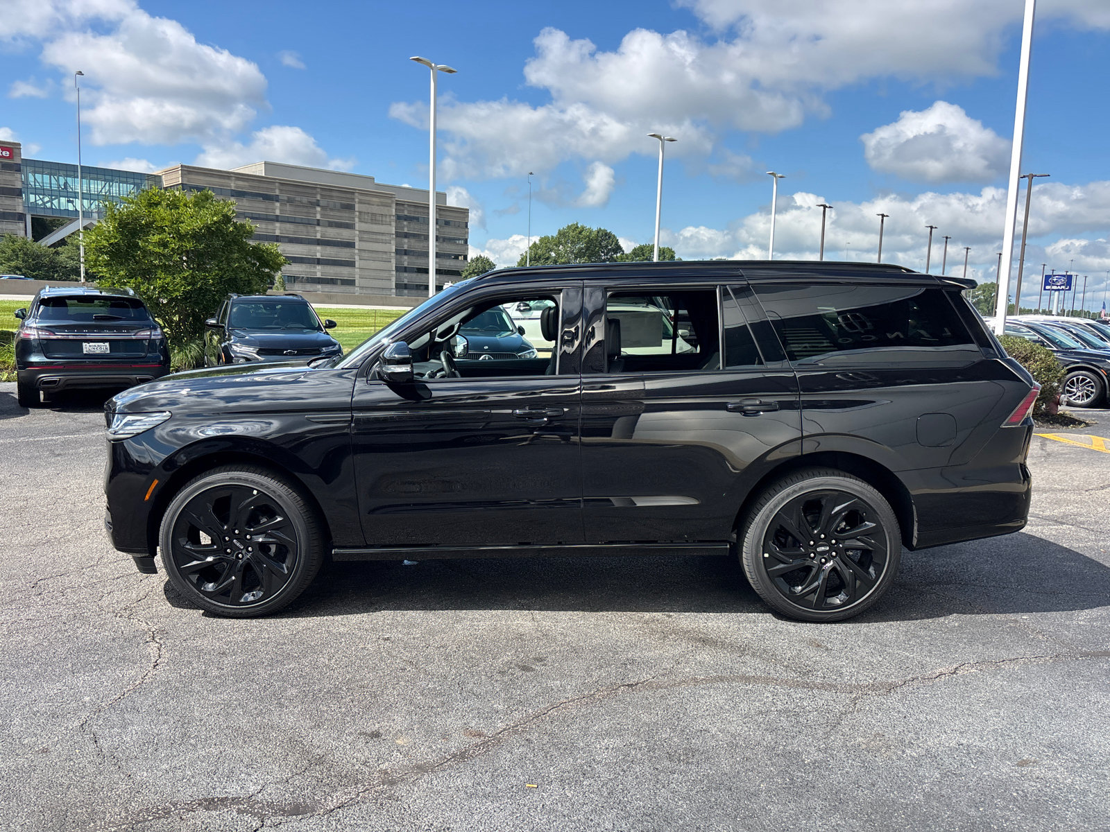 New 2027 Lincoln Navigator L Reserve SUV