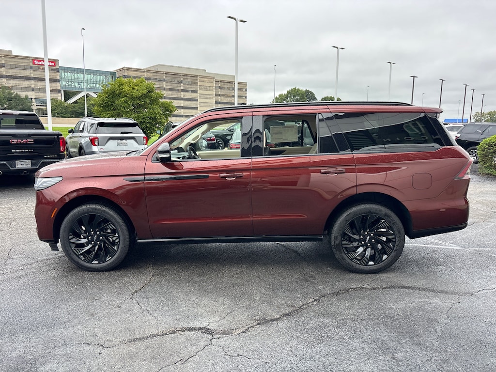 New 2027 Lincoln Navigator Reserve SUV