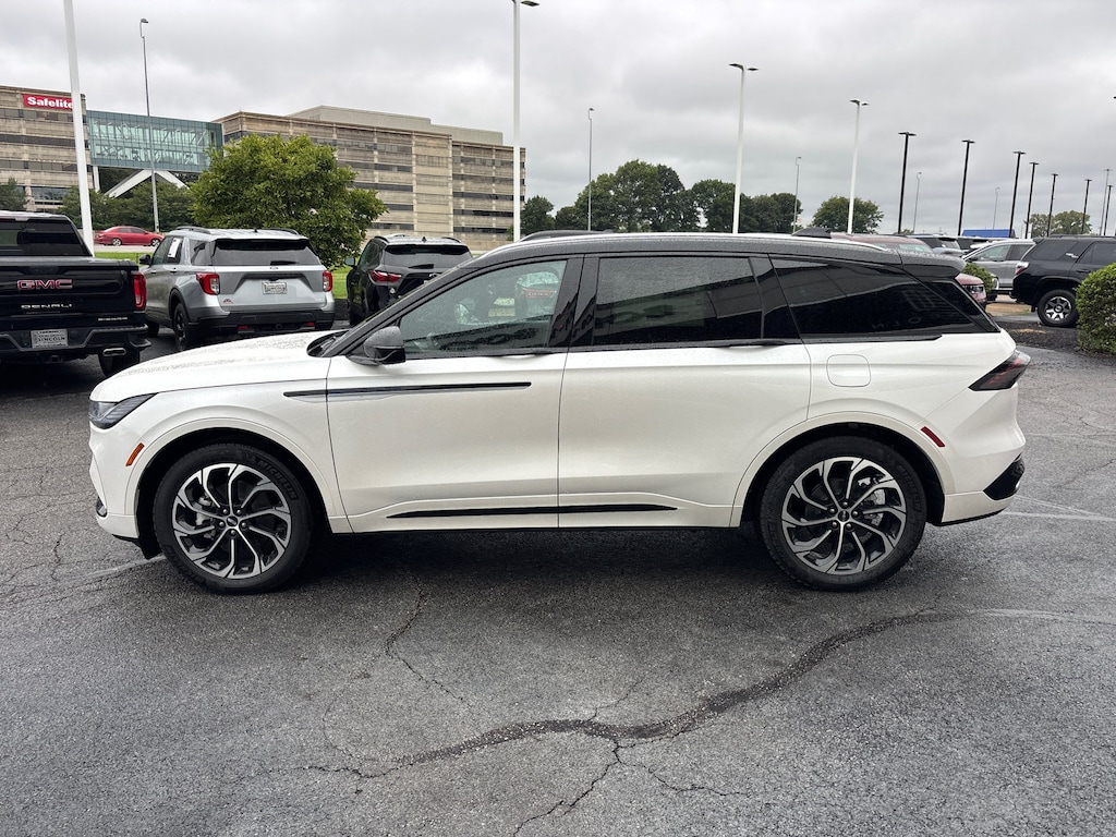 New 2026 Lincoln Nautilus Reserve CROSSOVERS