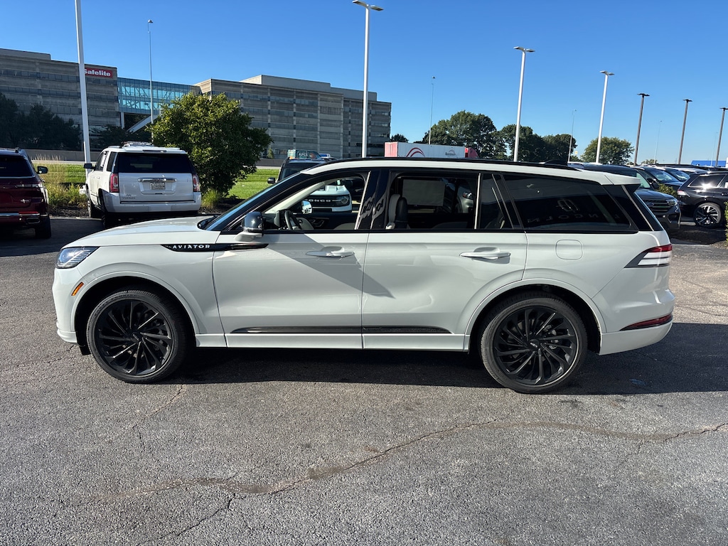 New 2027 Lincoln Aviator Reserve SUV