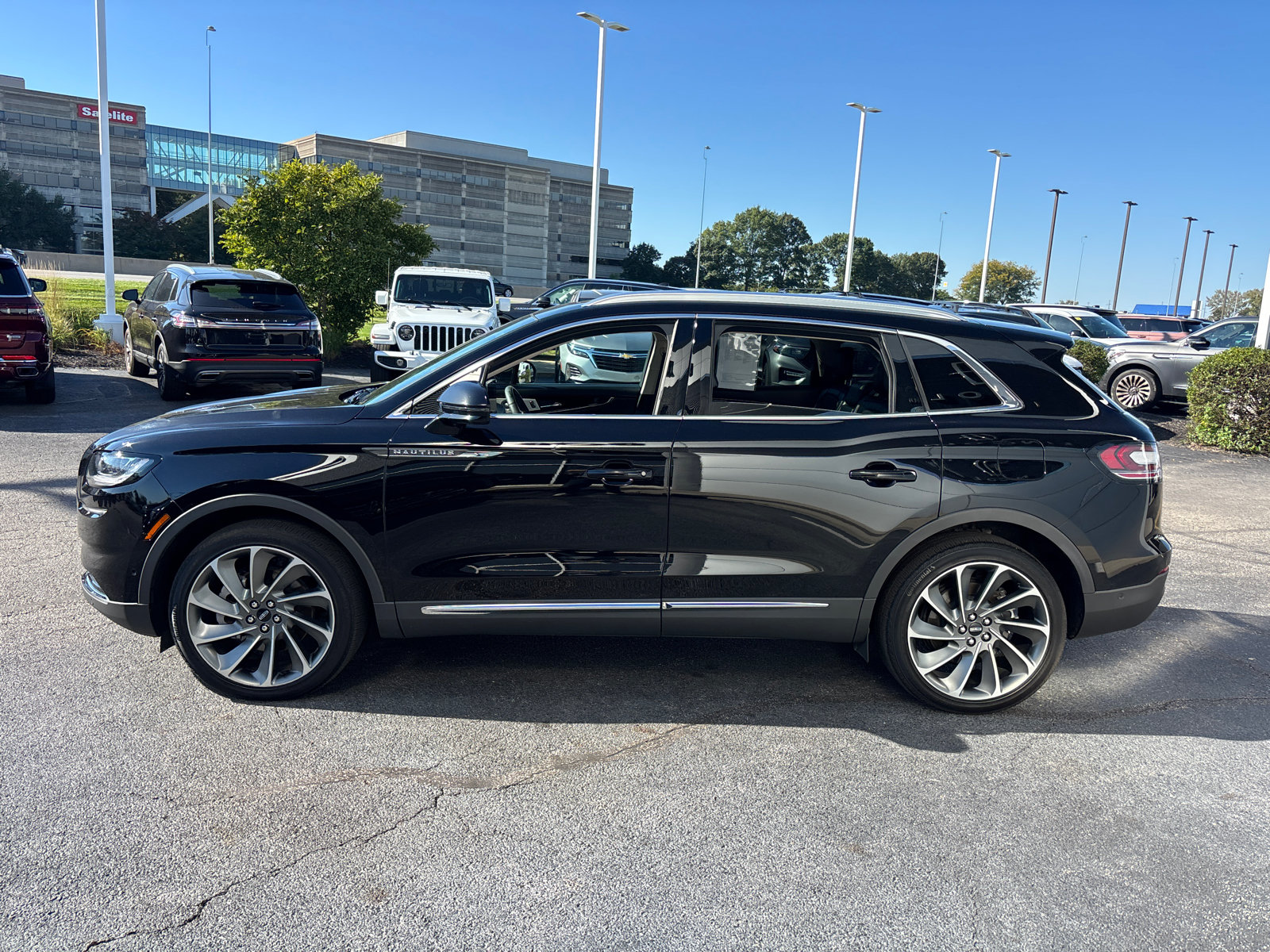 Certified 2023 Lincoln Nautilus Reserve SUV