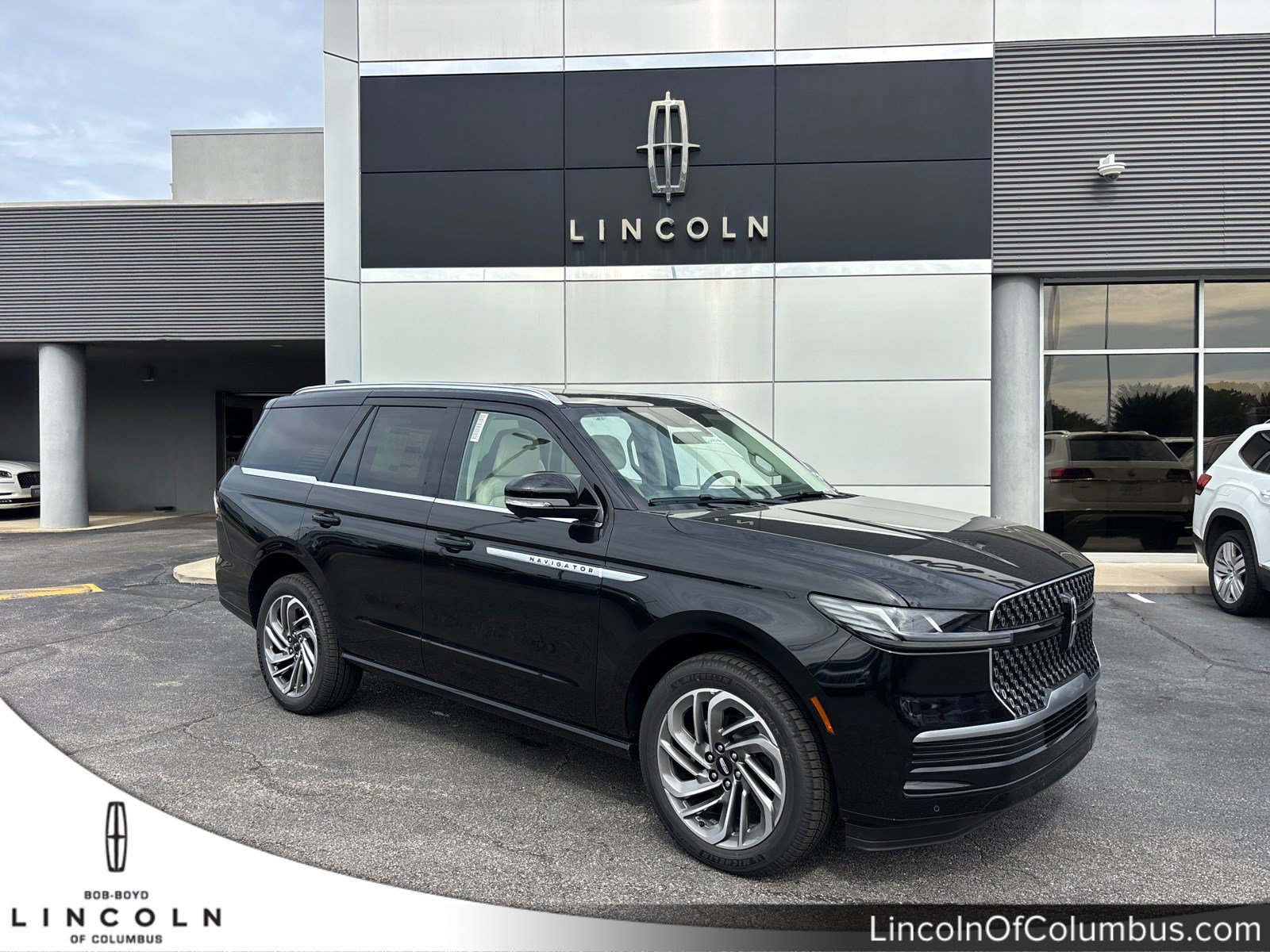 2027 Lincoln Navigator