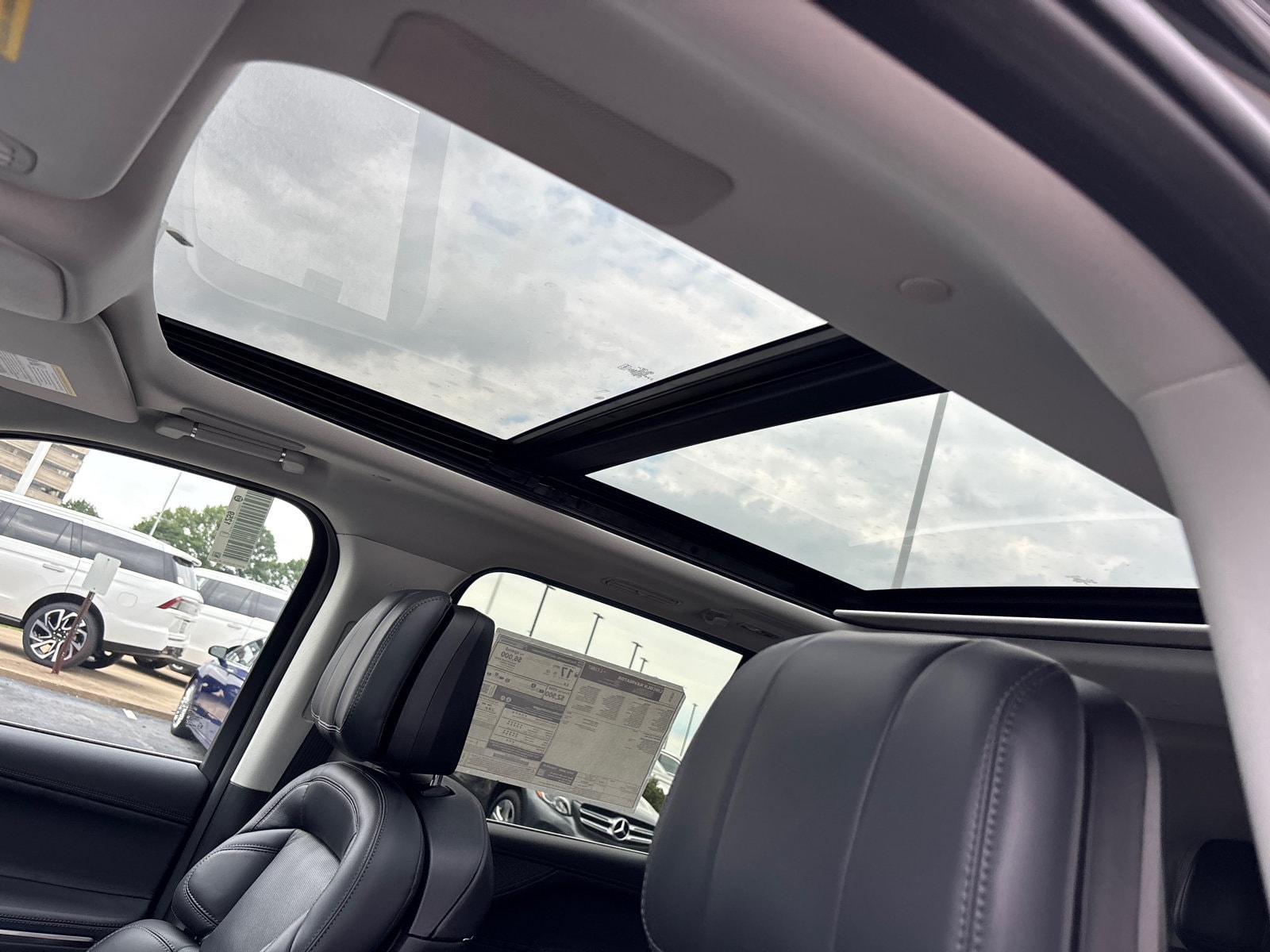 2026 Lincoln Navigator Reserve - Photo 25