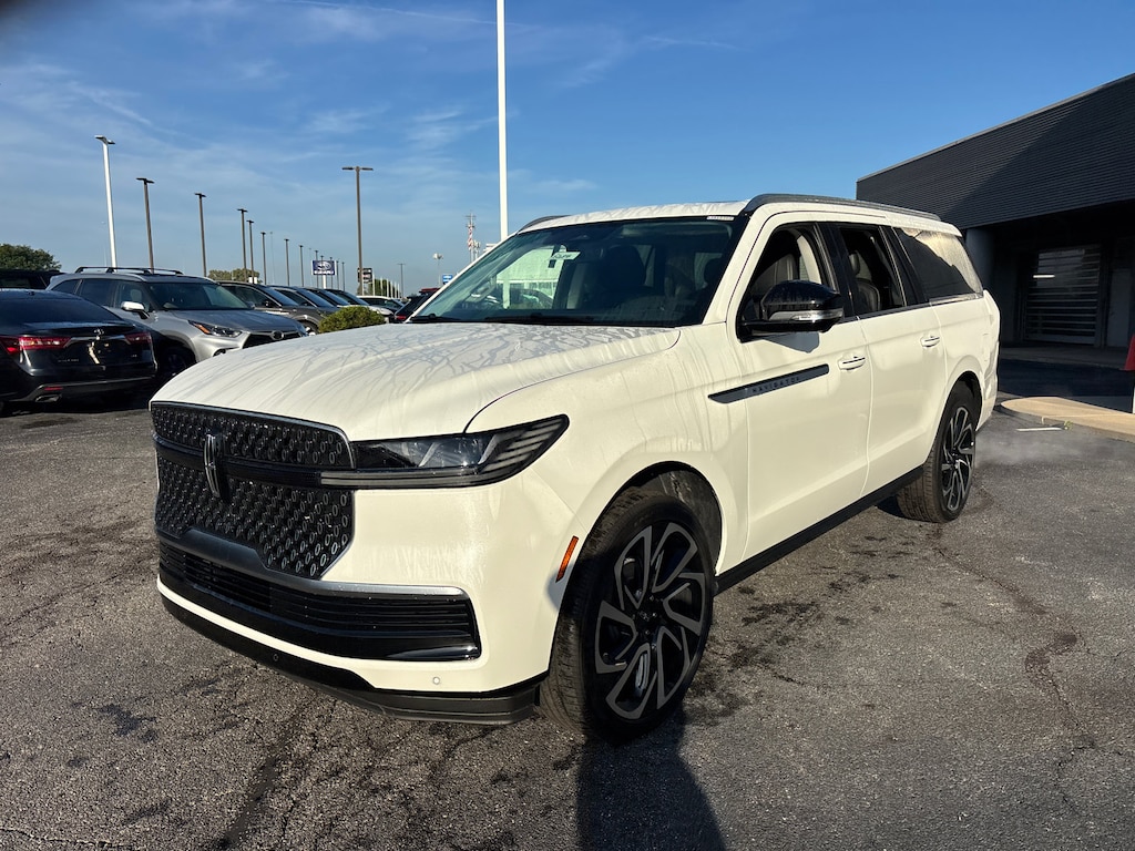 New 2026 Lincoln Navigator L Reserve SUV