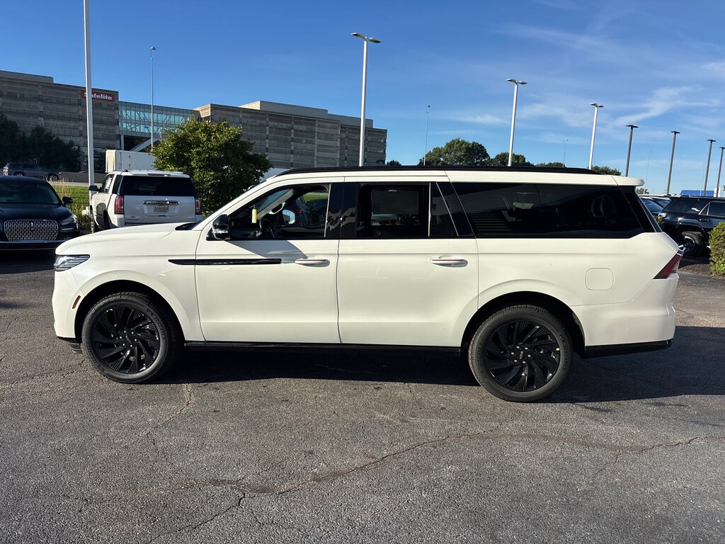 New 2027 Lincoln Navigator L Reserve SUV