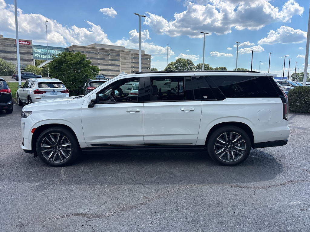 Used 2023 Cadillac Escalade ESV 4WD Sport Platinum SUV