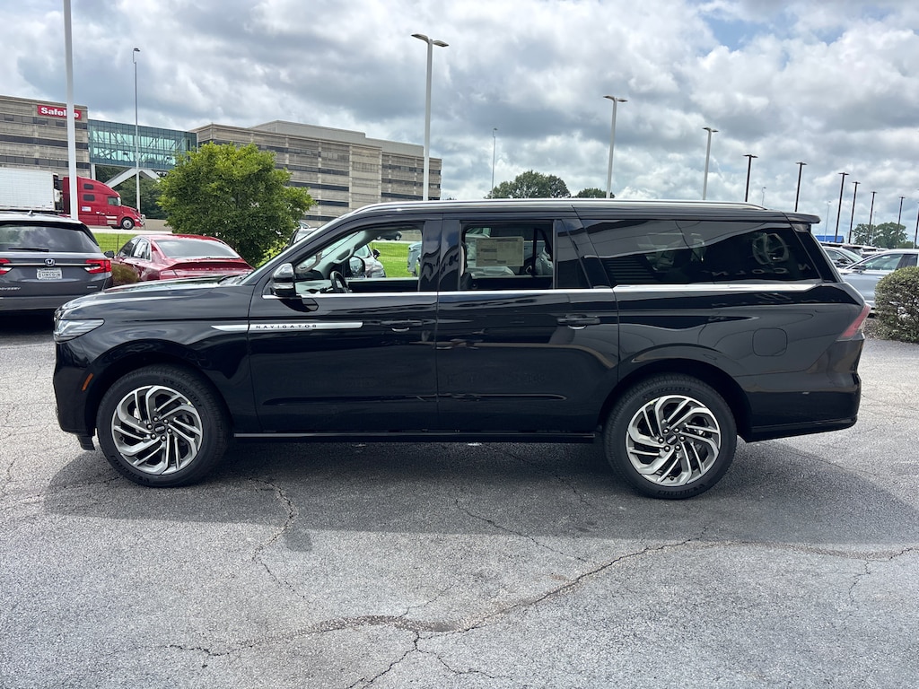 New 2027 Lincoln Navigator L Reserve SUV
