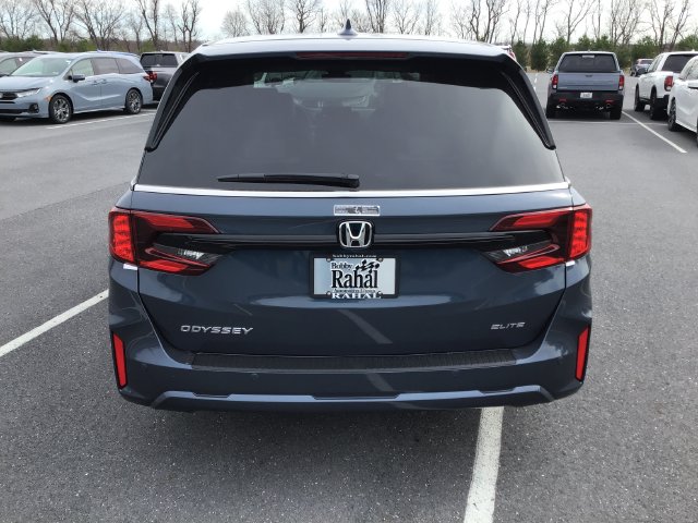 New 2027 Honda Odyssey Elite Van Passenger Van