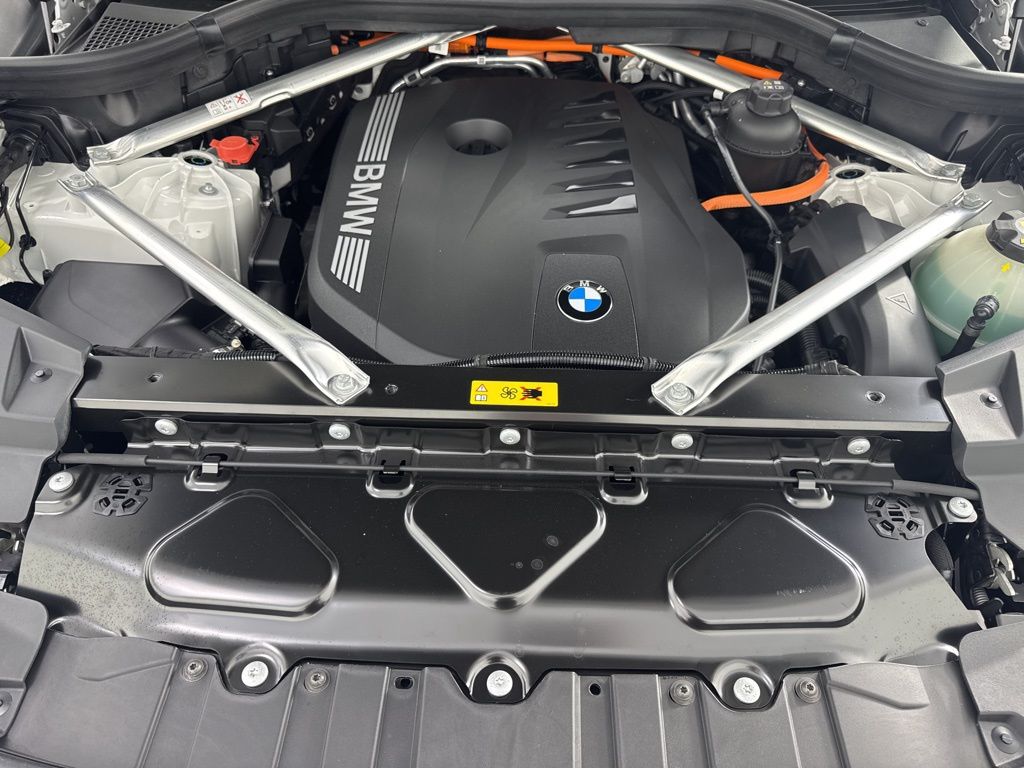 2026 BMW X5 50e - Photo 12