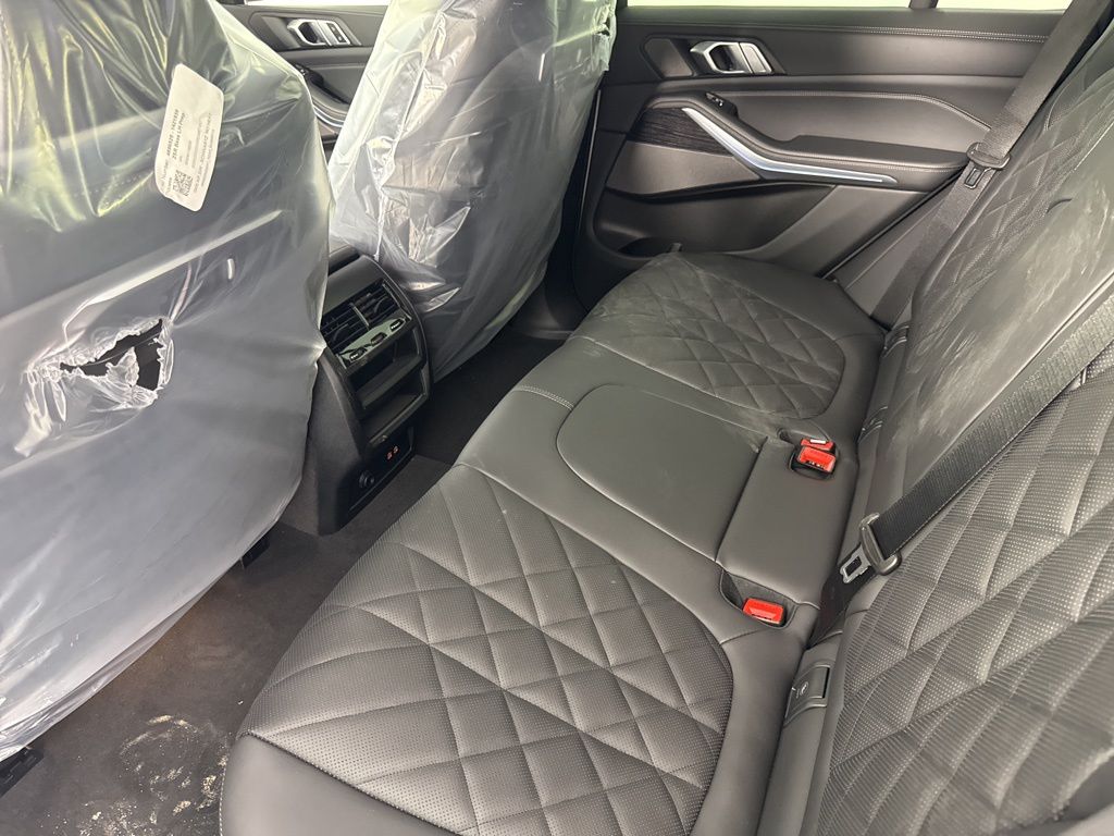 2026 BMW X5 50e - Photo 16