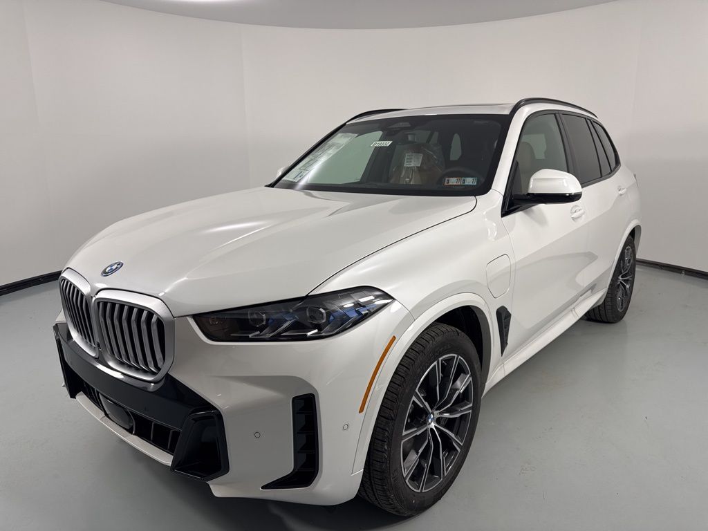 2026 BMW X5 50e - Photo 3