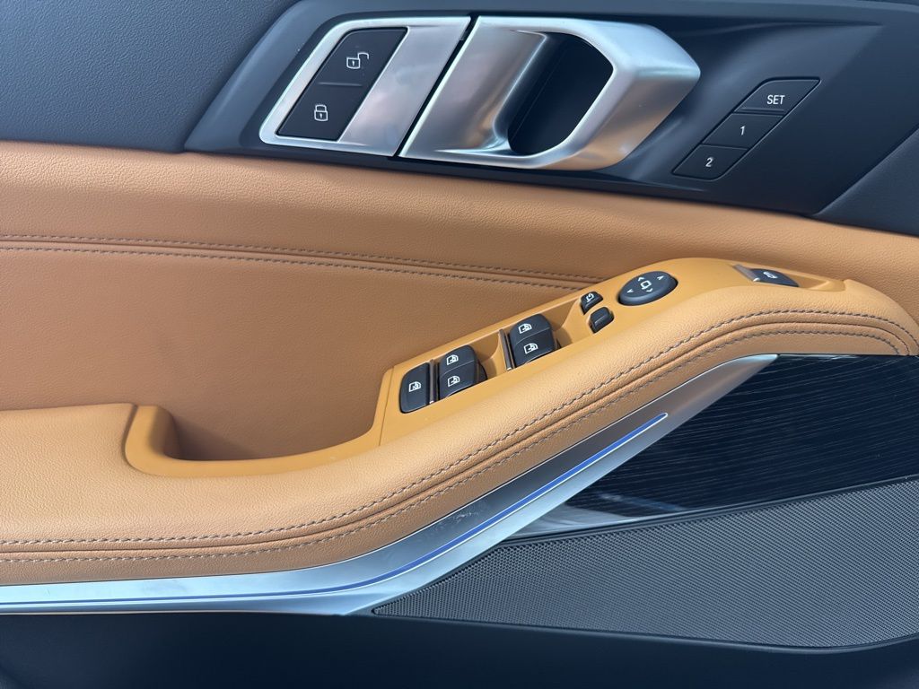 2026 BMW X5 50e - Photo 13