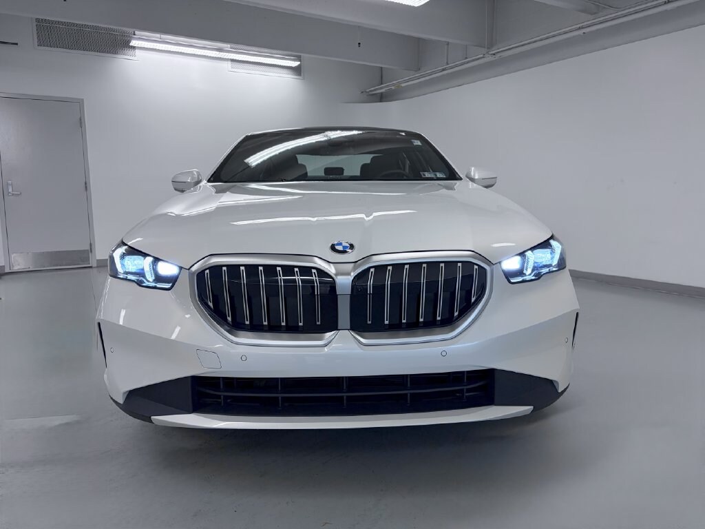 Certified 2026 BMW 530i xDrive Sedan