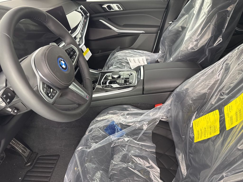 2026 BMW X5 50e - Photo 15