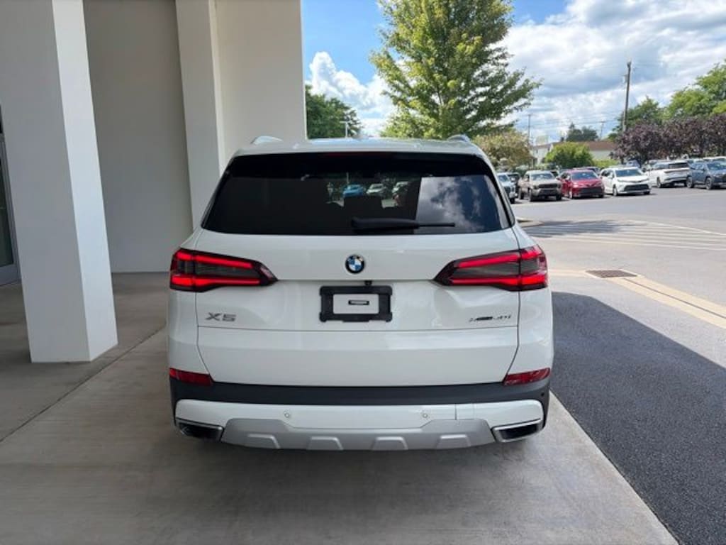 Used 2022 BMW X5 xDrive40i SUV