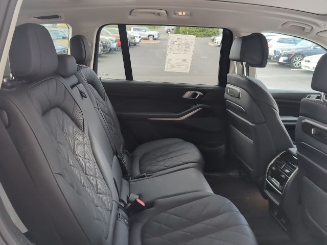 2024 BMW X7 40i - Photo 26