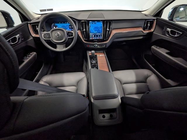 2023 Volvo XC60 Plus - Photo 26